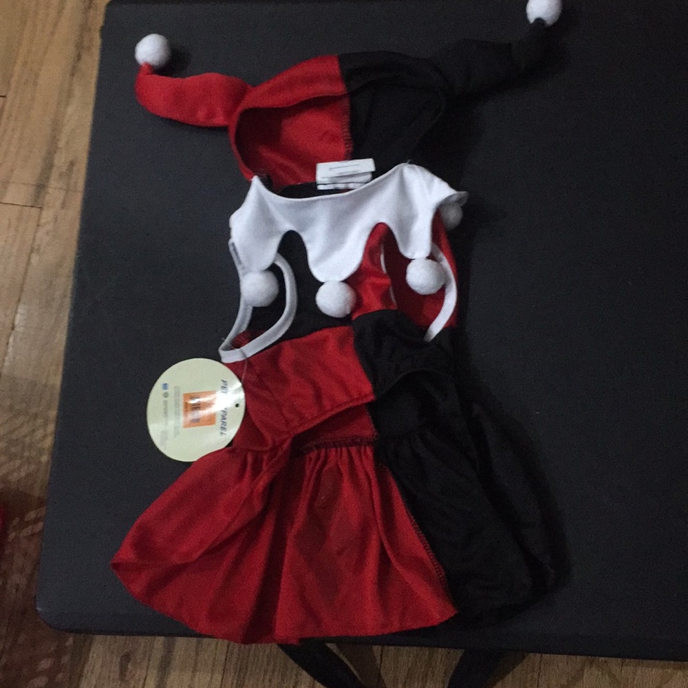 DC Comics HarleyQuinn Small Dog Costume NWT